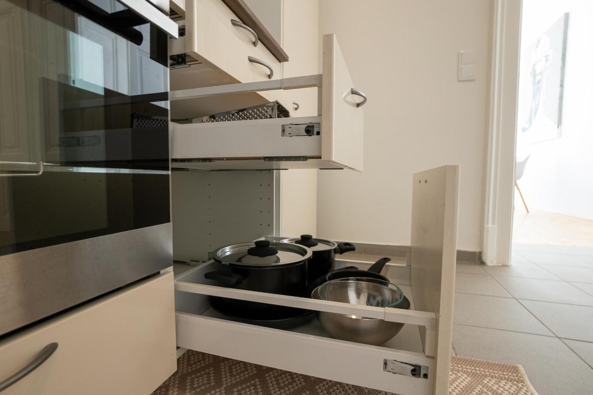 Vibrant 107 M2 Flat In The City Center Вена Экстерьер фото